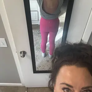 Product Review of Halara UltraSculpt High Waisted Tummy Control Pocket Shaping Training Leggings  #TikTokShopHolidayHaul from C**l M**e