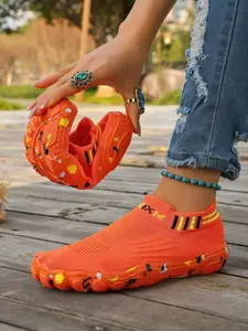 2026 New Outdoor Breathable Hiking Shoes, Five-Finger Sand Beach Trekking Shoes, Indoor Fitness Casual Water Running Shoes