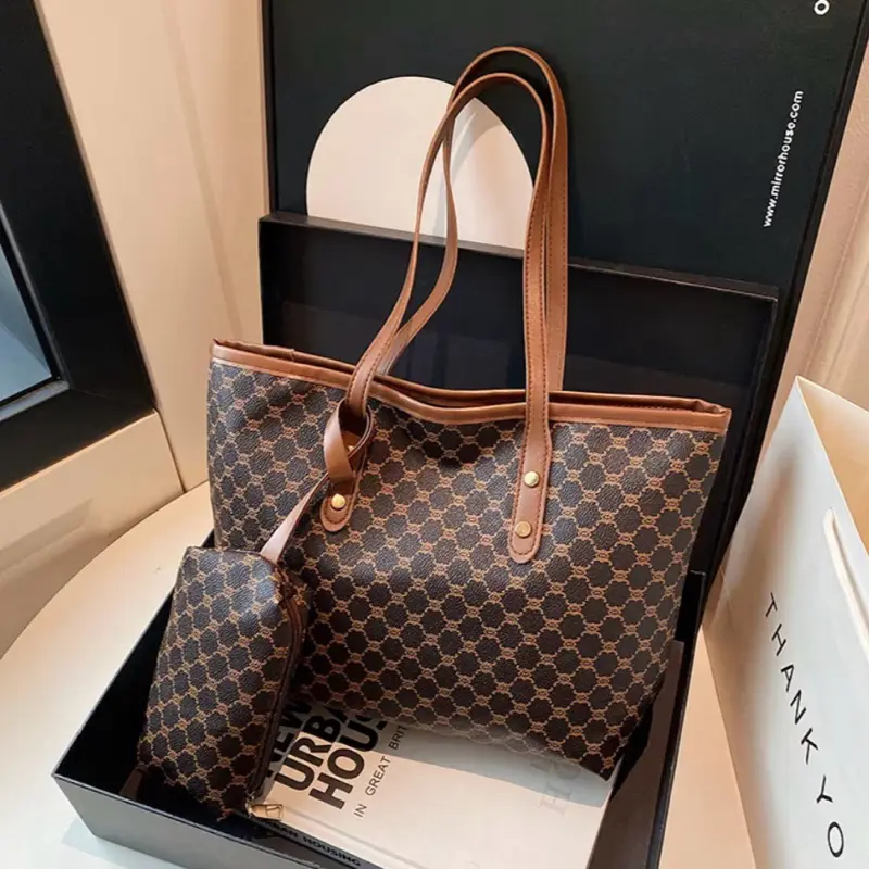 Large Capacity Fashionable & Versatile Woman’s Tote Bag