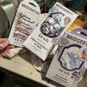 Bridgerton x Kitsch Satin Pillow Scrunchies® in Toile in Bloom