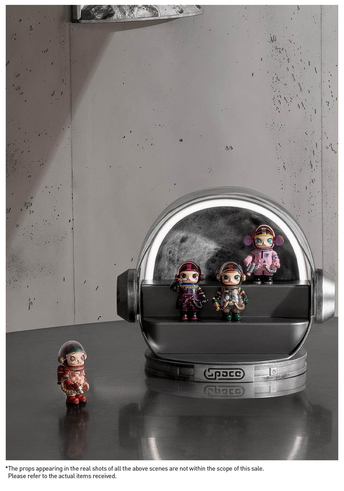 POP MART MEGA SPACE MOLLY Refraction Luminous Display Container