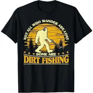 Bigfoot Dirt Fishing Metal Detecting Funny Metal Detector T-Shirt