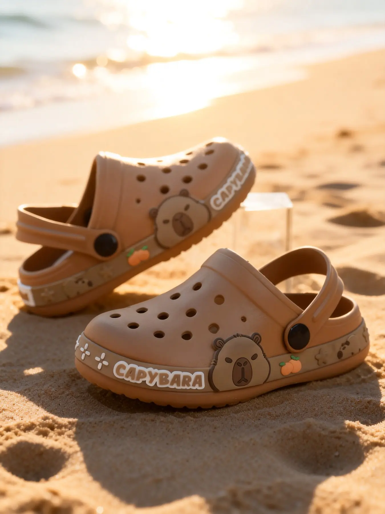 Clog Shoes with Capybara Pattern, Fashionable and Versatile, Lightweight and Comfortable, Suitable for Boys and Girls, Comfy Footwear