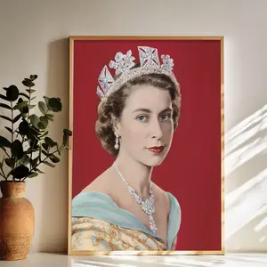Regal Radiance The Queen in Gem - Adorned Splendor Wall Art Vintage Black and White Art Posters Funky Aesthetic Canvas Prints Retro Bar Cart Decor for Bar Bedroom