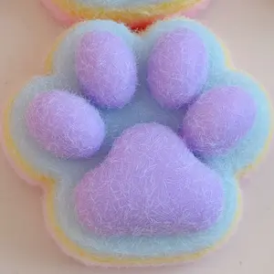 Rainbow Cat Paw Squeeze Toy, Decompression Squeeze, Soft Stress Relief Toy for Kids & Adults, Colorful Tpr Material, Perfect for Relaxing & Playing
