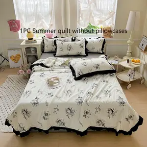 Summer Lightweight Single Comforter with Floral Print, Breathable Soft Polyester Bedding, Romantic Ruffled Trim, for Bedroom
