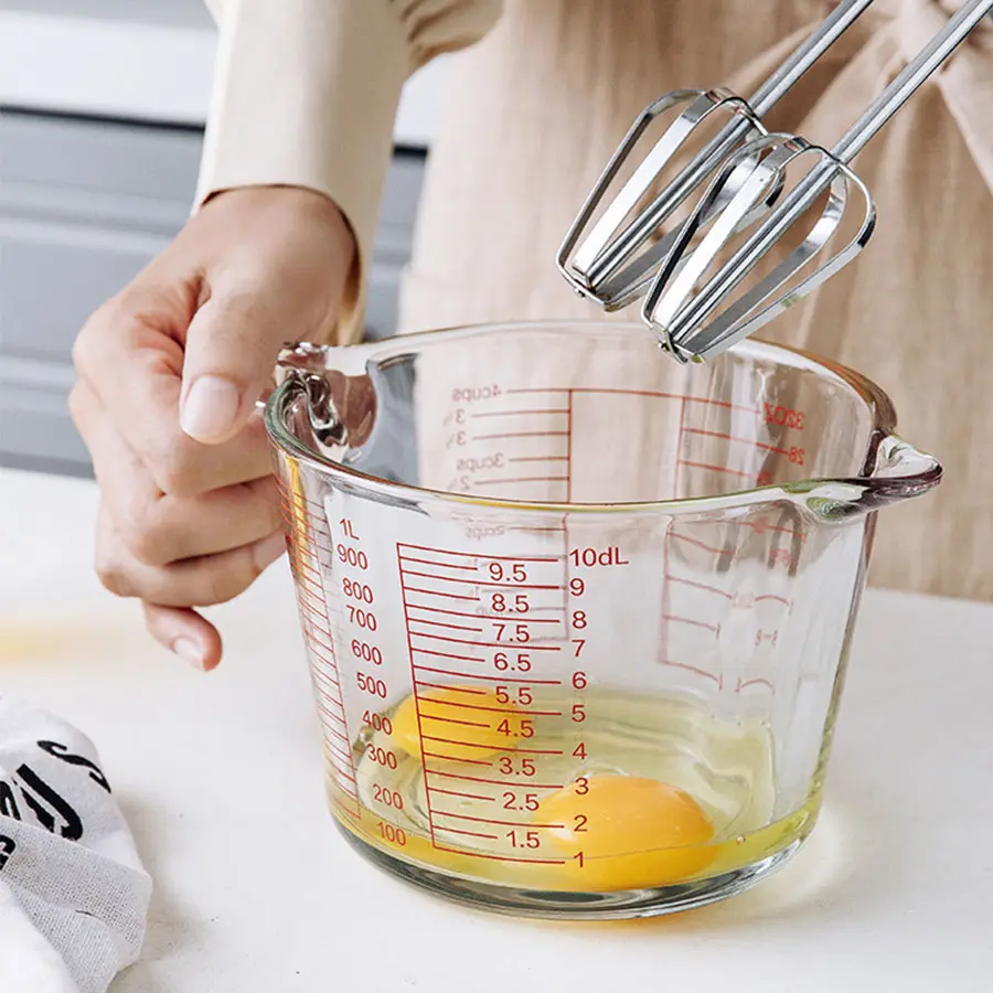 Heatable Measuring Cup with Graduated Glass, Kitchen Measuring Utensils, Home Use Egg Beater, Milk Tea Flour Milliliter Measure, Baking Graduated Cup, Kitchenware, Baking Measuring Cups