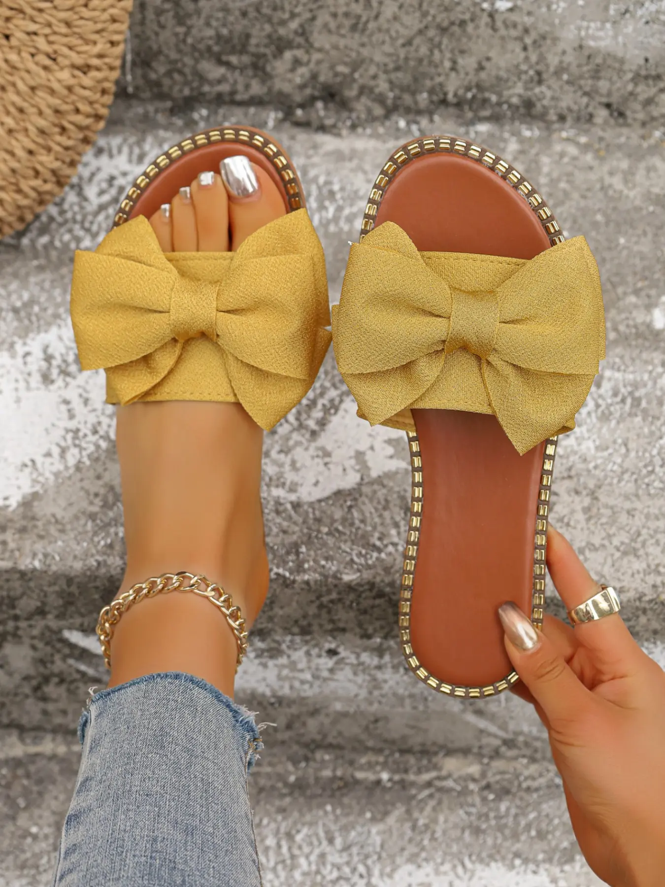 Women's Flat Bottom Rhinestone Bow Sandals, Lightweight Cloth Outdoor Slippers, Pure Color Comfortable Summer Shoes, Bow Decorated Sandals, Footwear Sandal