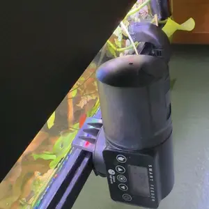 AquaMiracle Automatic Fish Feeder for Aquarium, Fish Feeder Automatic Dispenser with Timer for Granules Pallets Strips, Volume Adjustable Pet Supplies