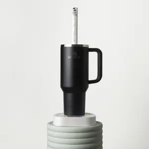 Elegantly Simple: Portable Desktop Water Dispenser with Adjustable Features
