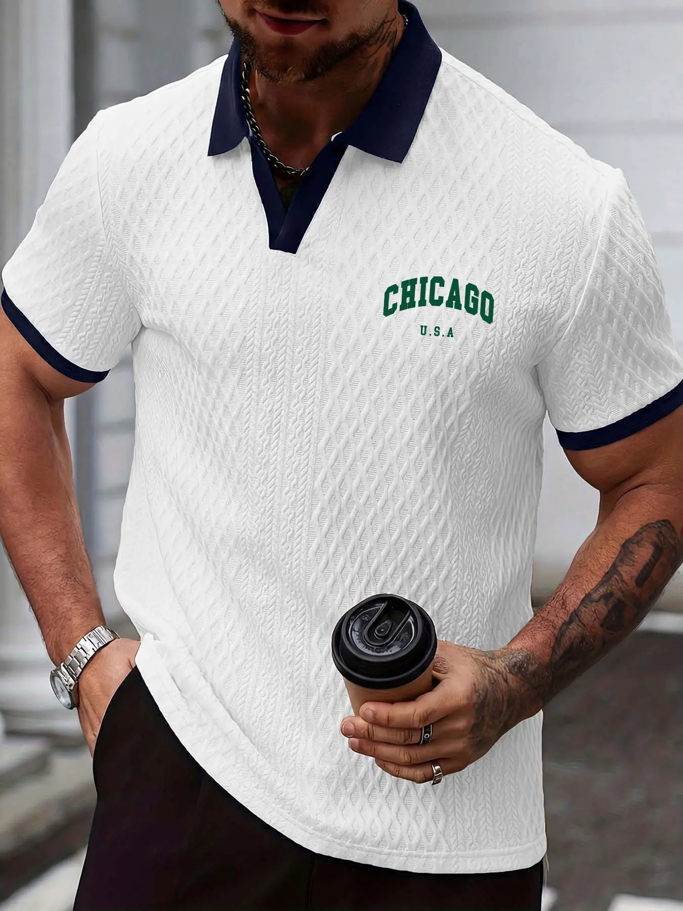 Business Casual Colorblock V-Neck Polo Shirt for Men, Textured Short Sleeve, Chicago Element Print, Ideal for Daily Wear