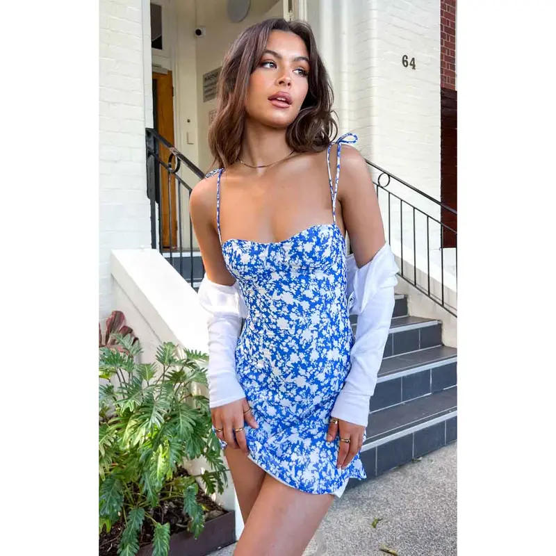 catharine mini dress - strapless a line dress in blue floral - TikTok Shop catharine mini dress - strapless a line dress in blue floral - TikTok Shop