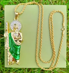 18K Gold Plated St. Jude Necklace with Green Robe and Silver Halo 1 in - Cuban Link Chain San Judas Pendant / Mini Collar de San Judas Tadeo Chapado en Oro 18K Con bata verde y halo plateado  in - Cadena Cuban Link con Colgante