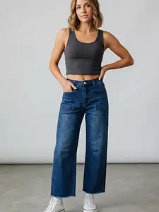 Women's High Waisted Straight Leg Jeans Stretch Frayed Raw Hem Cropped Denim Pants with Patch Pockets Casual Daily Wear