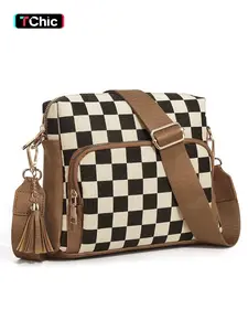 Checkered Crossbody Purses for Women Trendy,Vegan PU Medium Crossbody Shoulder Bag with Adjustable Strap,Women's Crossbody Travel Purse Built in Wallet for Travel Commute Shopping,Checkerboard Pattern Purse, Casual Trendy Bag, Fashionable Patterned Bag