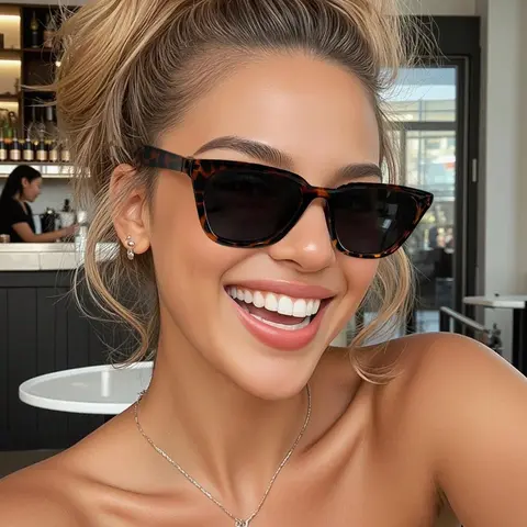 Unisex Street Trendy Glasses, Trendy Vintage Cat Eye Frame Glasses for Everyday Use, Cute Fashion Accessories for Outdoor Activities, Stylish Glasses, Trending Glasses, Trendy Vintage Sunglasses, Trendy Shades
