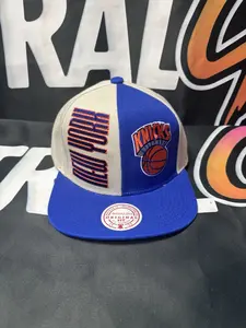 Mitchell & Ness NBA New York Knicks Pop Panel SnapBack Hat