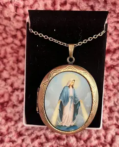 Virgin Mary Locket with small Rosary