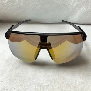 Men’s Fashion Frames Bold Shield-Style Look Retro Y2K Streetwear Design Lightweight Comfort Fit Non-Prescription Everyday Wear