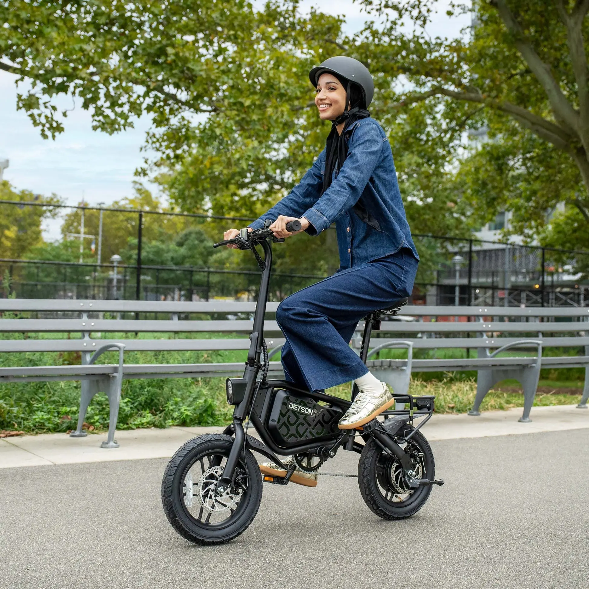 Jetson JBLTPM-BLK | Bolt Pro Max Electric Bike | 25 Miles Max Operating Range | 15.5 mph Max Speed