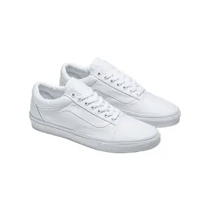 VANS Old Skool True White Low Top Lace-Up Shoes with Round Toe & Durable Suede Canvas Uppers for All Seasons