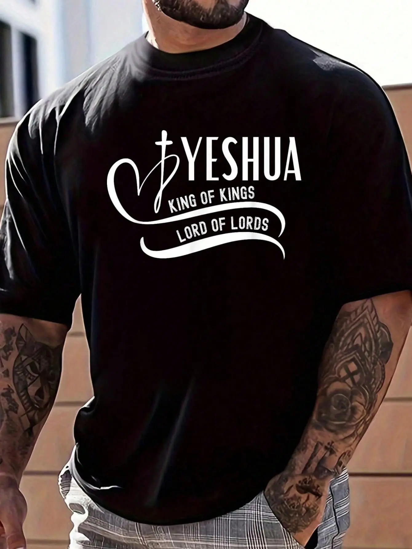Men's 100% Cotton Faith-Inspired Graphic Tshirt - Round Neck, Short-Sleeve, Distressed, Non-Stretch Vintage Streetwear Top for Casual Holidays, Messianic Yeshua Hamashiach Design