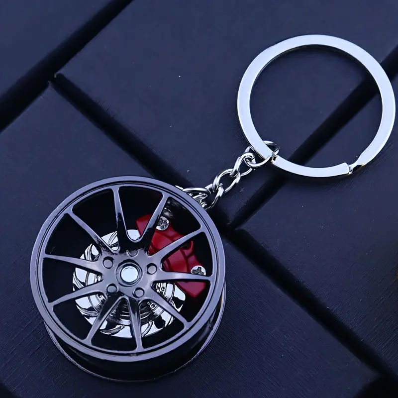 Car Keychain Rotating 360 Degree Brake Disc HUB Design, Creative Car Key Chain for Men, Cool Keychains, Cool Gift Idea, Stylish Auto Accessories, Lightweight Keychain