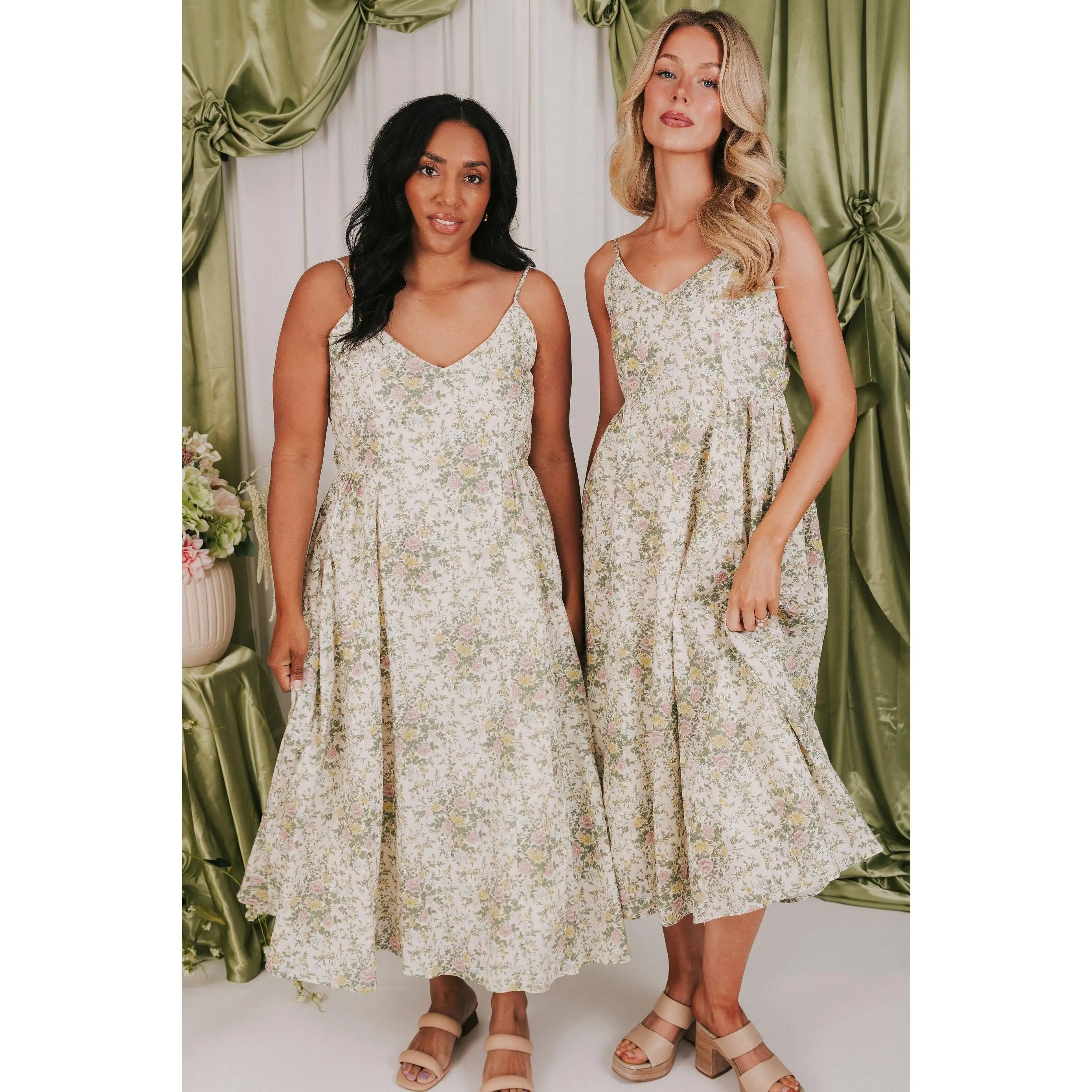 INCLUSIVE SIZING - Spreading Joy Dress