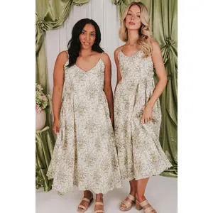 INCLUSIVE SIZING - Spreading Joy Dress