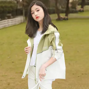 Stylish Spring and Autumn Color-Blocked Jacket for Girls Trendy Sporty Vibe Suitable for Big Kids Hooded Design