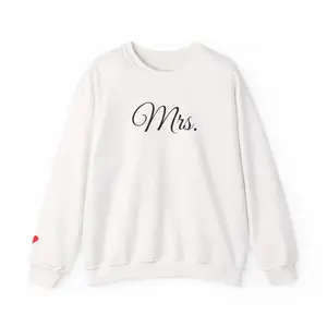 Mrs Crewneck, Bridal Newlywed Pullover Black Writing