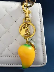 Gradient Mango Bag Charm, Dual Color Resin Pendant, Vintage Gold Keychain, Lobster Clasp, Perfect for Bags, Keys, AirPods, Graduation Gift