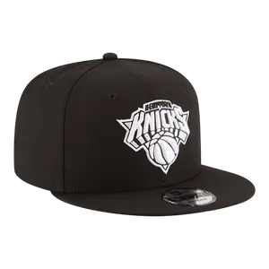 NEW ERA 9FIFTY NEW YORK KNICKS BASIC BLACK SNAPBACK HAT