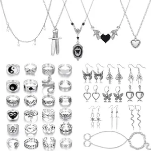 Metal Punk Goth Horror Jewelry Set for Women, Vintage Silver Necklaces Earrings Rings Chain Bracelet Set, Goth Grunge Y2K Emo Jewelry Sets Party Costume Accessories Gifts