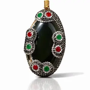 Maite Jewelry                                              REINA DE PIEDRAS Pendant Artesanal Turcos Handcrafted with Red and Green Stones