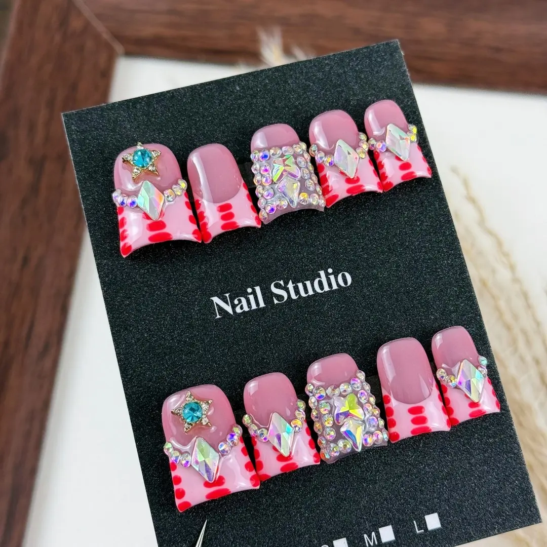 10pcs Sweet cool style, hand-painted spot patterns, five-pointed star diamonds, rhinestone decorated, handmade fake nails, Handmade Press ons, Suitable for shopping, taking photos, Glitter Decorative Nails, Nails art
