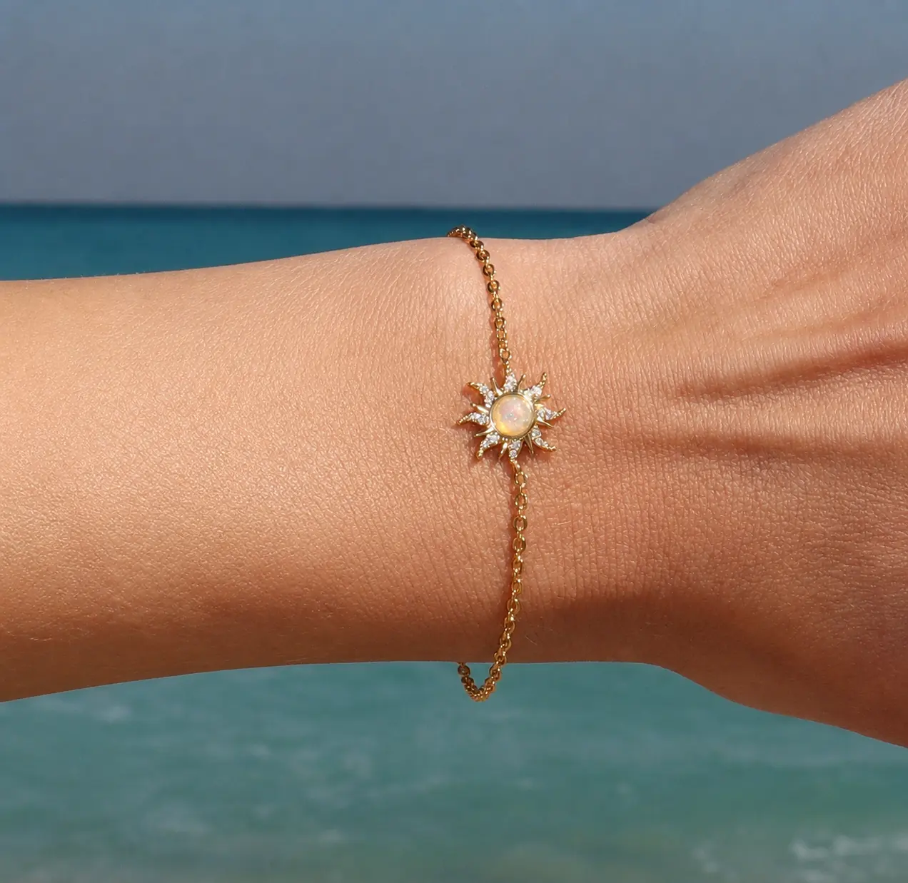 EVRY JEWELS Gold or Silver Plated Women's Coastal Crush Bracelet Collection
