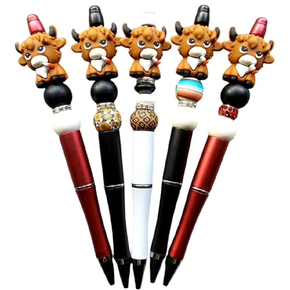 3D Highland Cow Beaded Pens
