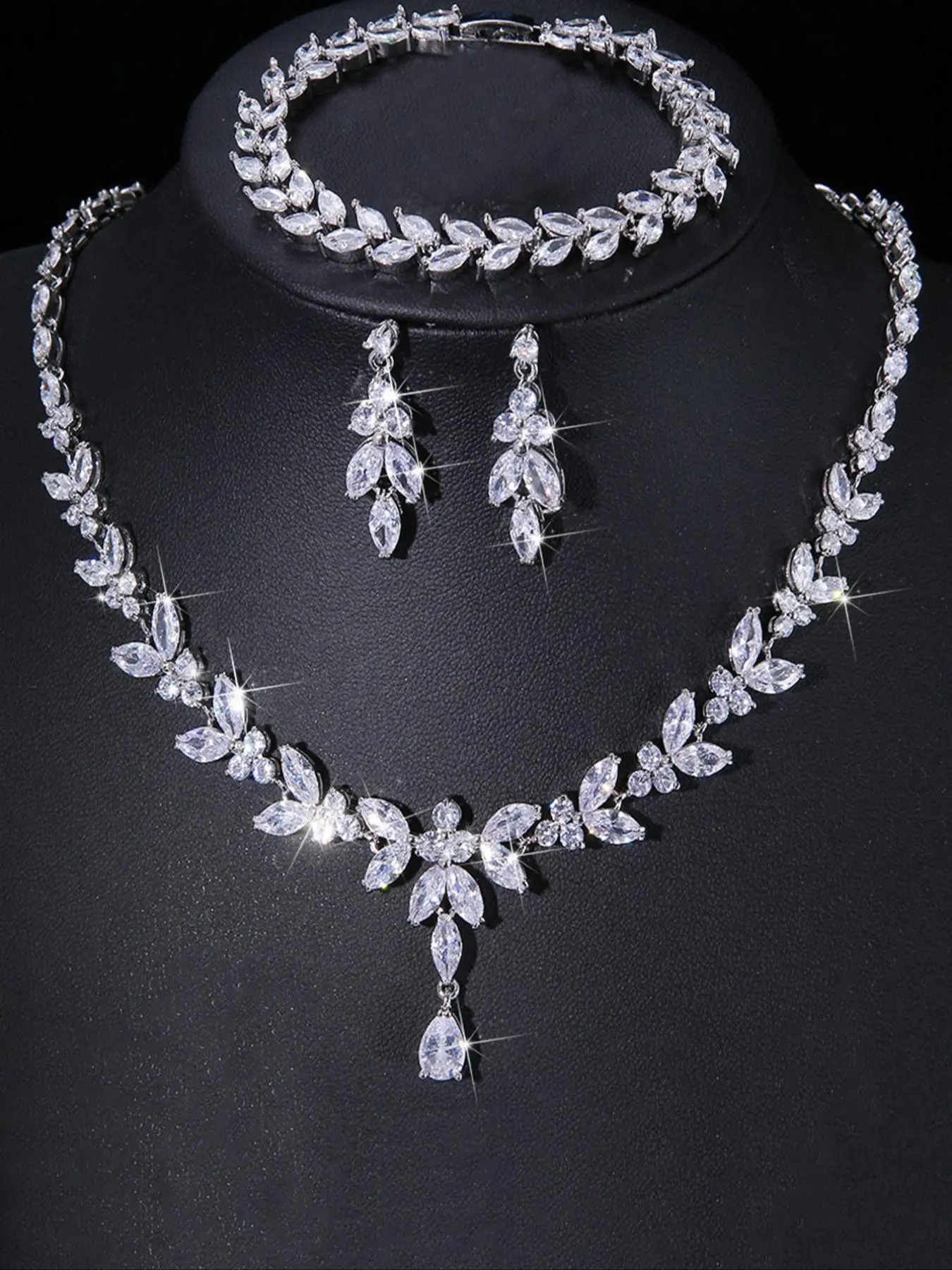 Women's Elegant Rhinestone Decorated Necklace & Dangle Earrings & Bracelet, Exquisite Trendy Teardrop Jewelry Set, Fashionable Accessories for Party & Daily Clothing Decor Necklaces Earrings Set, Accessory Set, Necklace And Earring Set