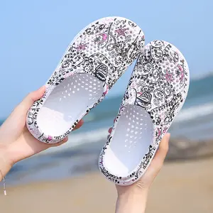 Women's Butterfly & Vintage Floral Print Mesh Clogs, Multi-Color Breathable Waterproof Non-Slip Slip On Mules, Lightweight Summer Sandals for Beach, Garden & Casual Wear