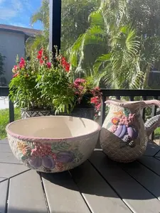 Neuwrith Pitcher and Bowl Set - Includes Pitcher and Bowl with Decorative Elements