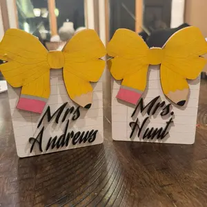 Teacher desk pencil box signs