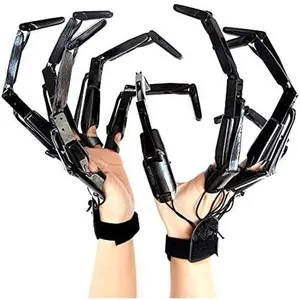 Unisex Articulated Edgy Skeleton Finger Extensions, Adjustable Comfortable Witch Theme Cosplay Ghost Claws, 1-Pair Black Wearable Skeleton Hand, Festive Party Stylish Accessories