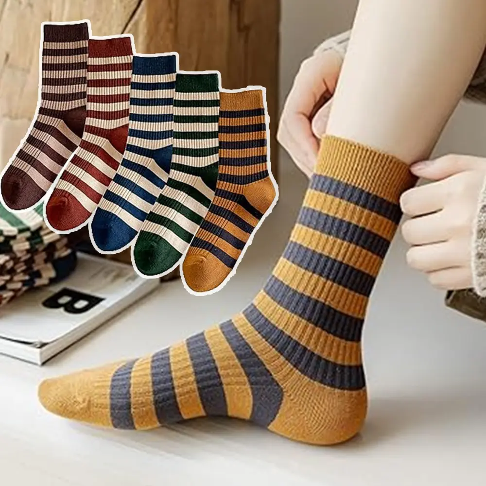 5 Pairs Retro Style Colorful Striped Socks Cute Athletic Crew Socks for Women Womenswear Chic Gym Love