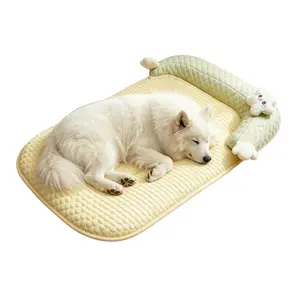 Cute Pet Mat with Big Eyes, Breathable and Cool Sleeping Pad, Foldable, Waterproof and Scratch-Resistant, Home and Car Use, Shaped Beds