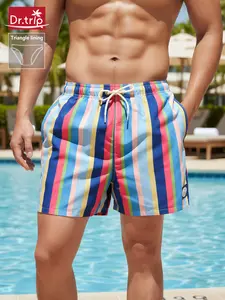 Men's Beach Shorts, Swimming Shorts, Three-Quarter Length Loose Fit Swim Trunks with Mesh Lining, Quick-Dry Striped Pattern, Casual Style