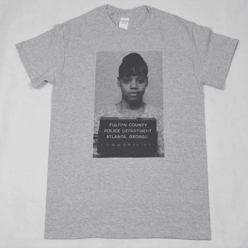 Lisaaa _Left Eye_ Lopez Tlc Mugshot Grey T-Shirt Sizes Available S-3xl Unisex Graphic Cotton Tees