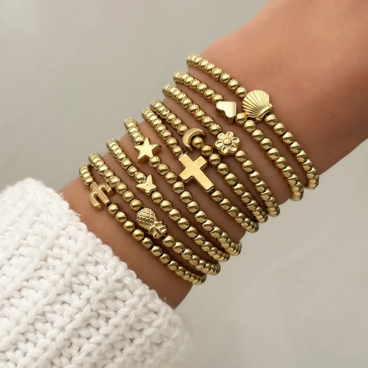9pcs Boho Resin Beaded Elastic Stretch Bracelet Set for Women, Multi‑Piece Stackable Bracelets with Cross, Star, Shell, Heart, Pineapple & Flower Charms, Trendy Fashion Jewelry for Beach Vacation Daily Party Occasion, Birthday Holiday Gift for Her