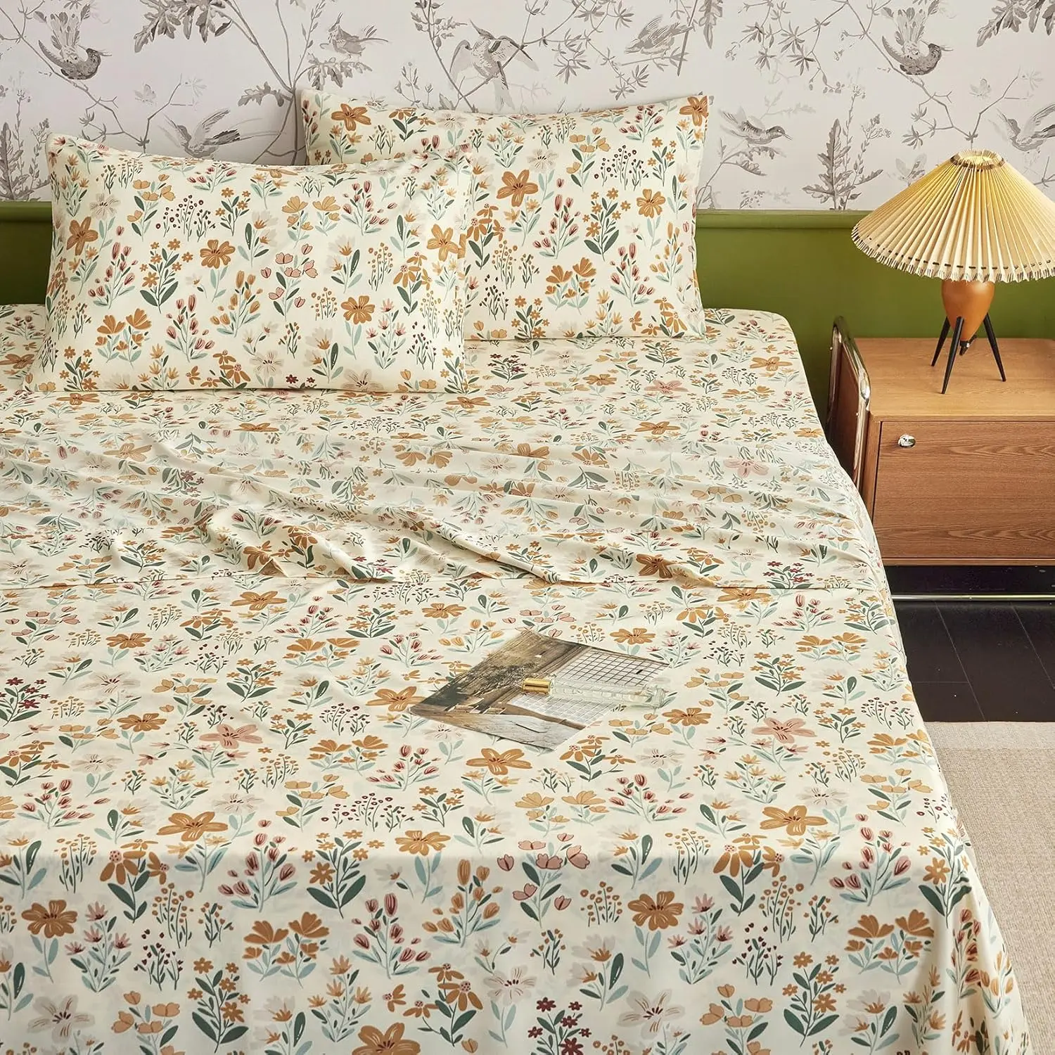 - Floral Bed Sheets, 4- Sheet Set, Shabby Chic Flower  Prted  Cottagecore Vtage Aesthetic Beddg, Deep Pocket, Orange Cream,  Size