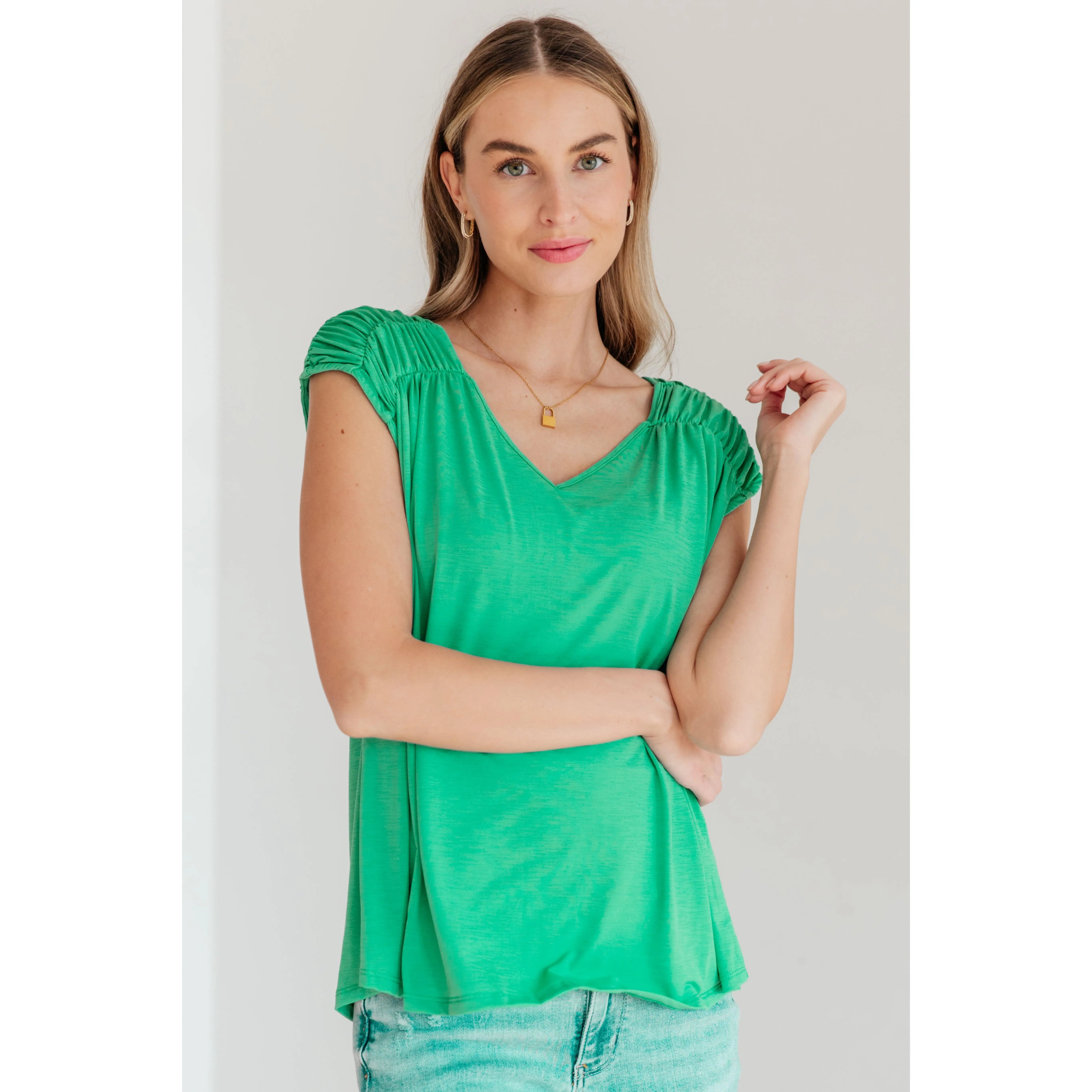 Ruched Cap Sleeve Top in Emerald